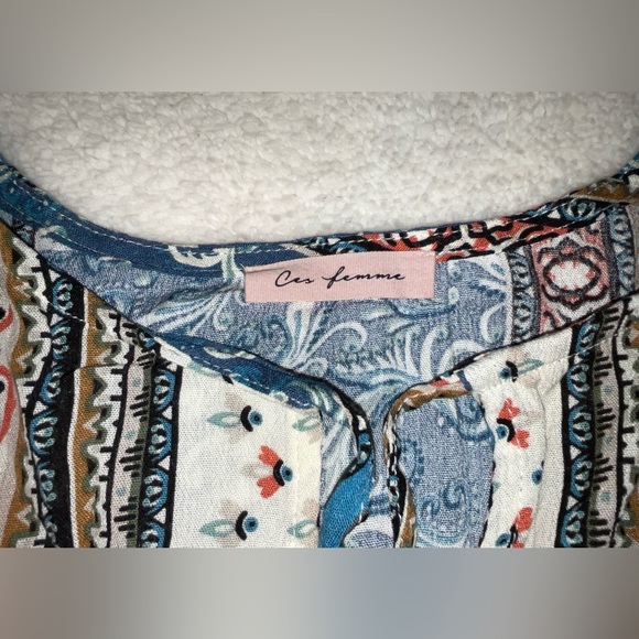 BoHo Style Lightweight Top - Picture 6 of 7